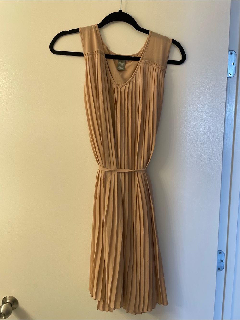 Neiman Marcus NM Pleated Sleeveless Midi Dress in Beige